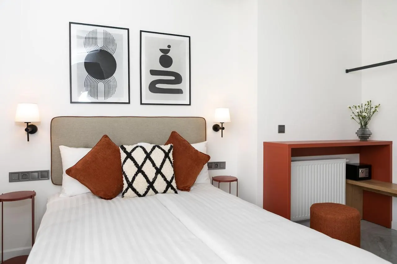 H11 Aparthotel Krakow