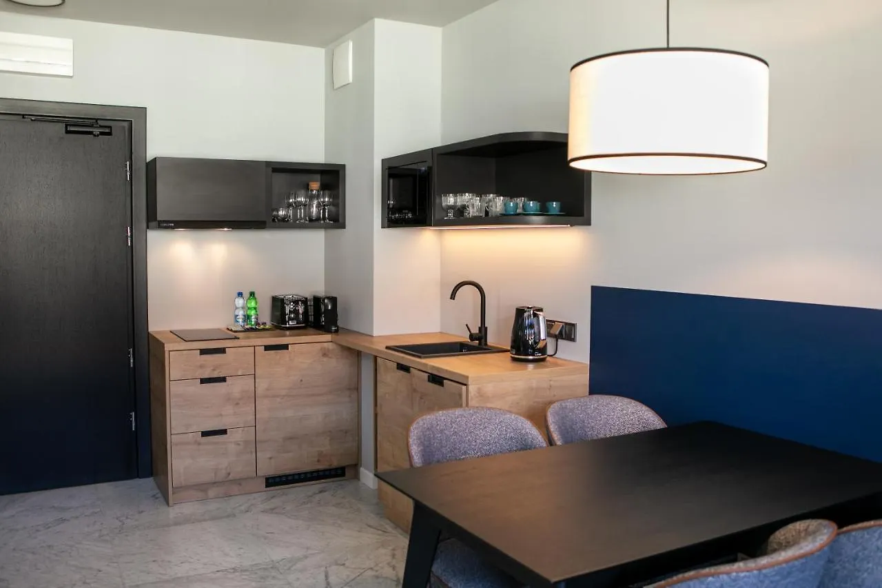 H11 Aparthotel Krakow