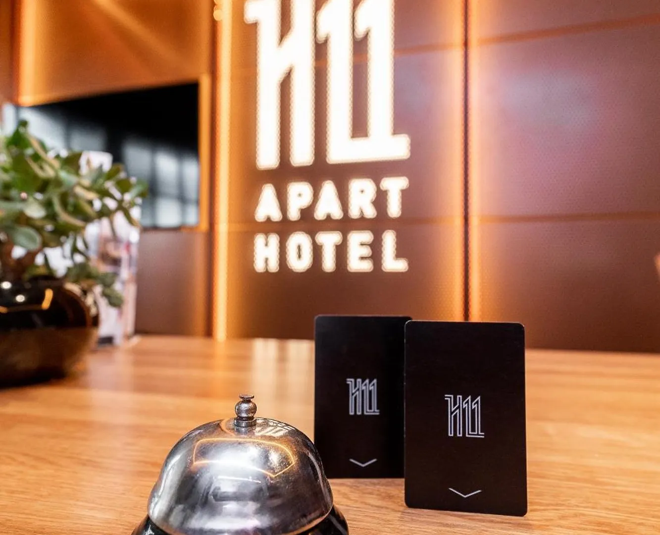 H11 Aparthotel Krakow