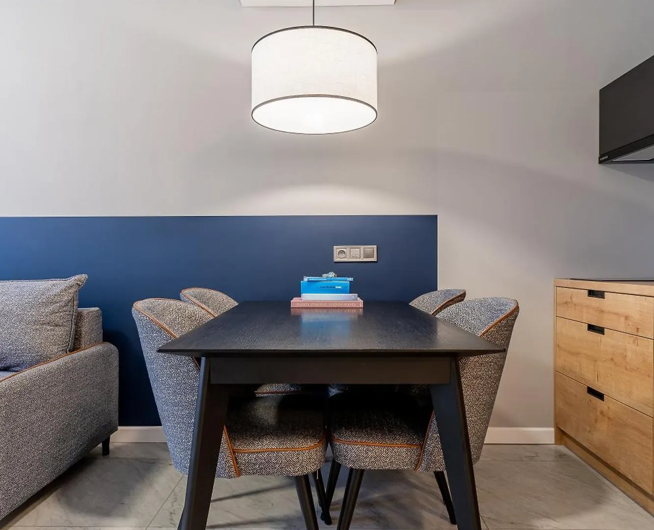 H11 Aparthotel Krakow