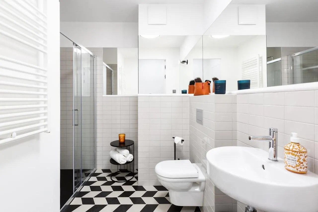 H11 Aparthotel Krakow
